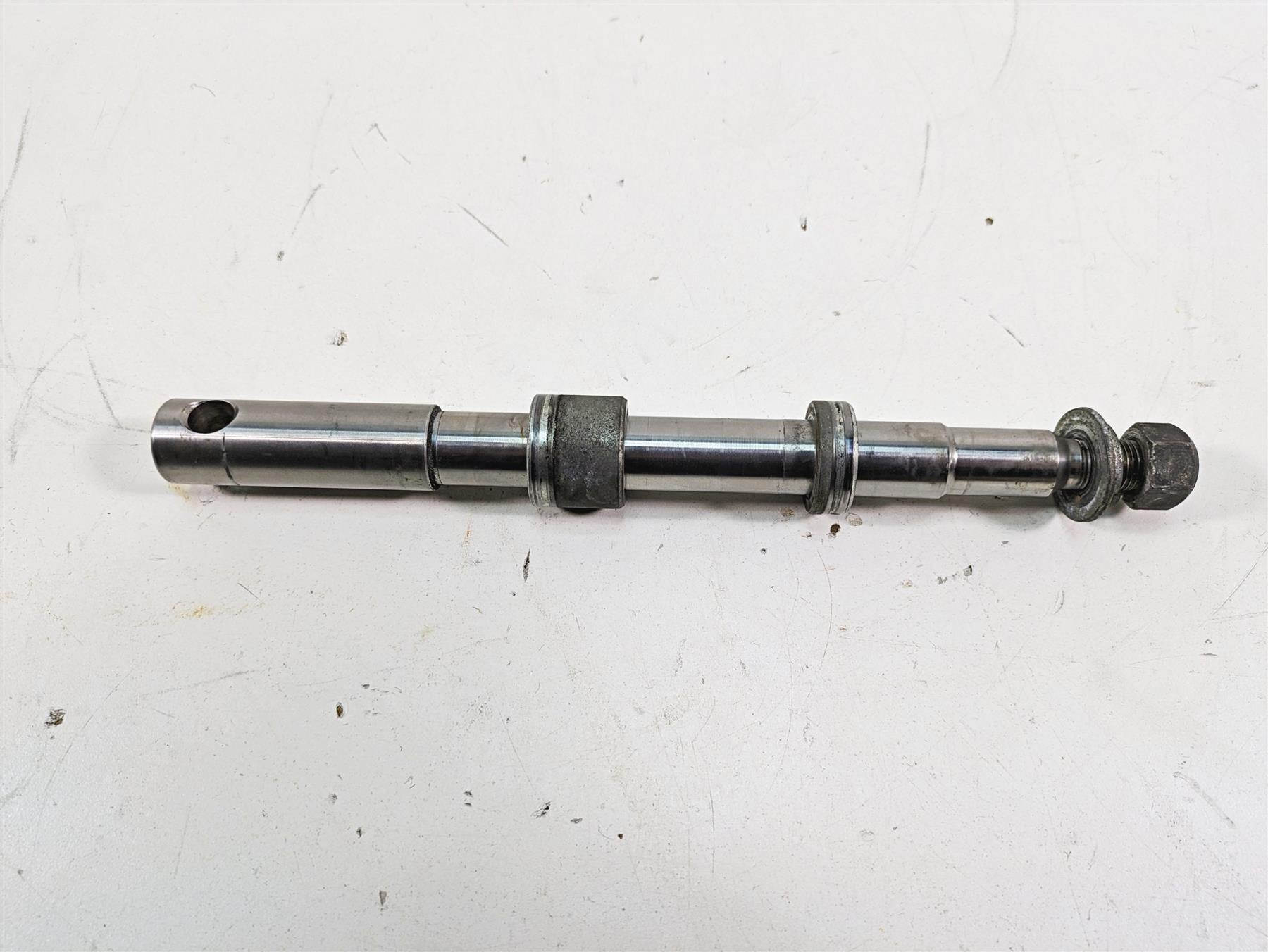 1999 Harley Dyna FXDL Low Rider Front 3/4" Wheel Spindle Axle 43895-87B {{ shop.shopifyCountryName }} - Mototech271