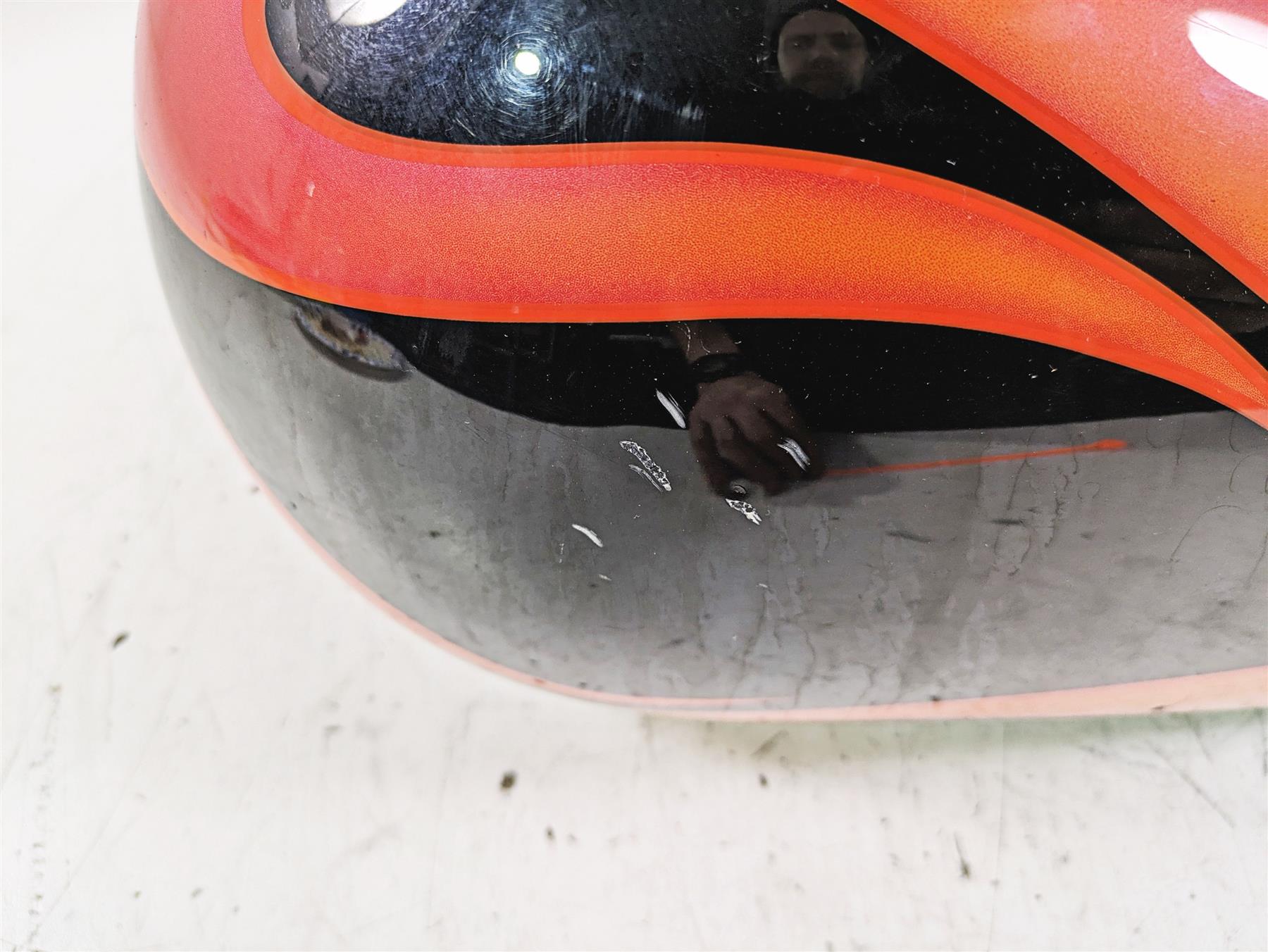 2013 Harley FXDWG Dyna Wide Glide Fuel Gas Petrol Tank Flames 61000707 {{ shop.shopifyCountryName }} - Mototech271