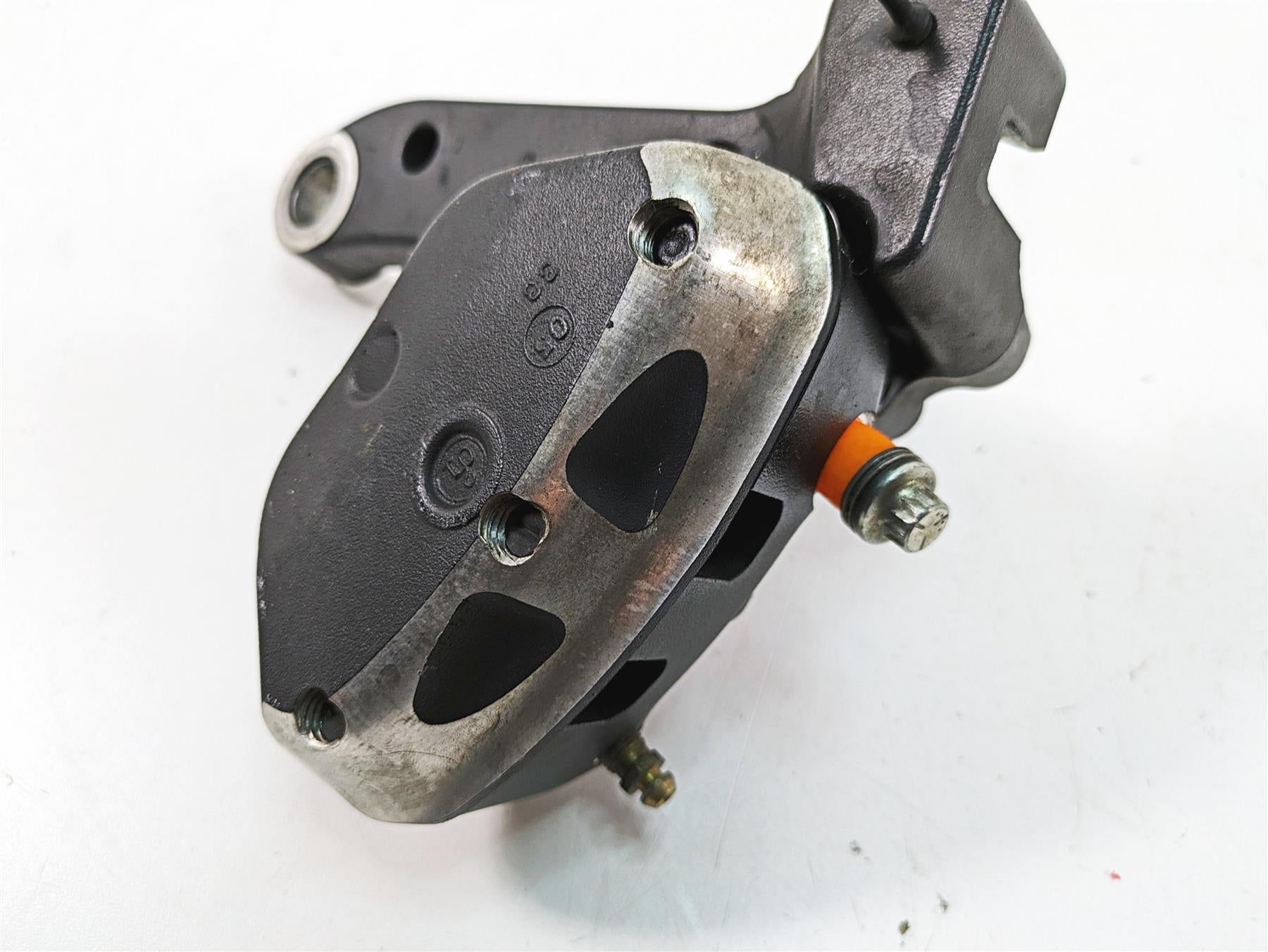 2006 Harley Softail FXSTSI Springer Rear Brake Caliper & Bracket 40908-06 {{ shop.shopifyCountryName }} - Mototech271