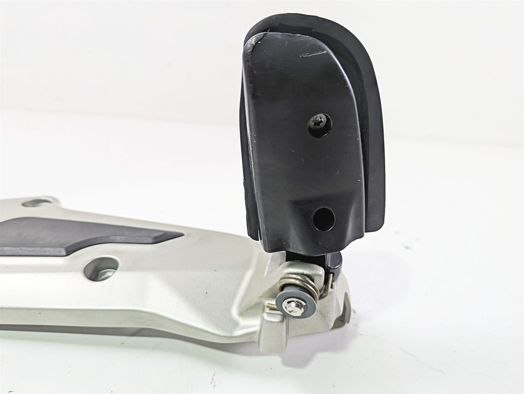 2014 BMW K1600 GTL K48 Right Footpeg Peg Mount Set 46718549080 46717728224 {{ shop.shopifyCountryName }} - Mototech271