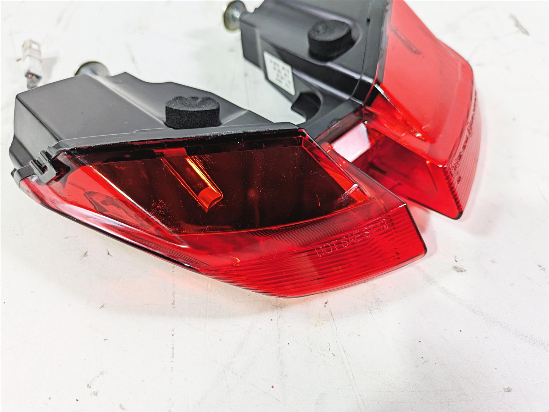 2018 Ducati Hypermotard 939 SP Taillight Tail Stop Brake Light 52510452B {{ shop.shopifyCountryName }} - Mototech271