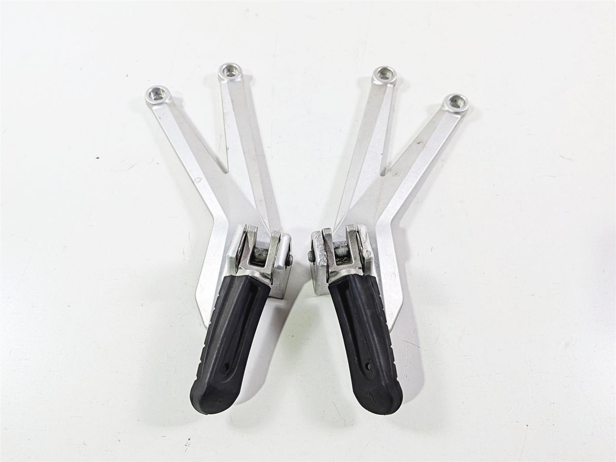 2018 Husqvarna 701 Supermoto Passenger Foot Peg Rest Set 2700300100028-Mototech271