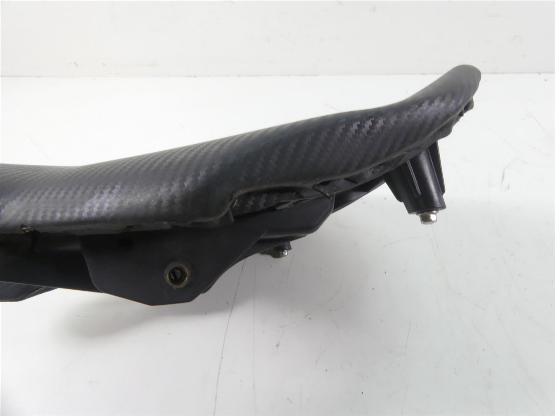 2006 Ducati 999 Biposto Front Rider Driver Saddle Seat - Read 59510531A {{ shop.shopifyCountryName }} - Mototech271