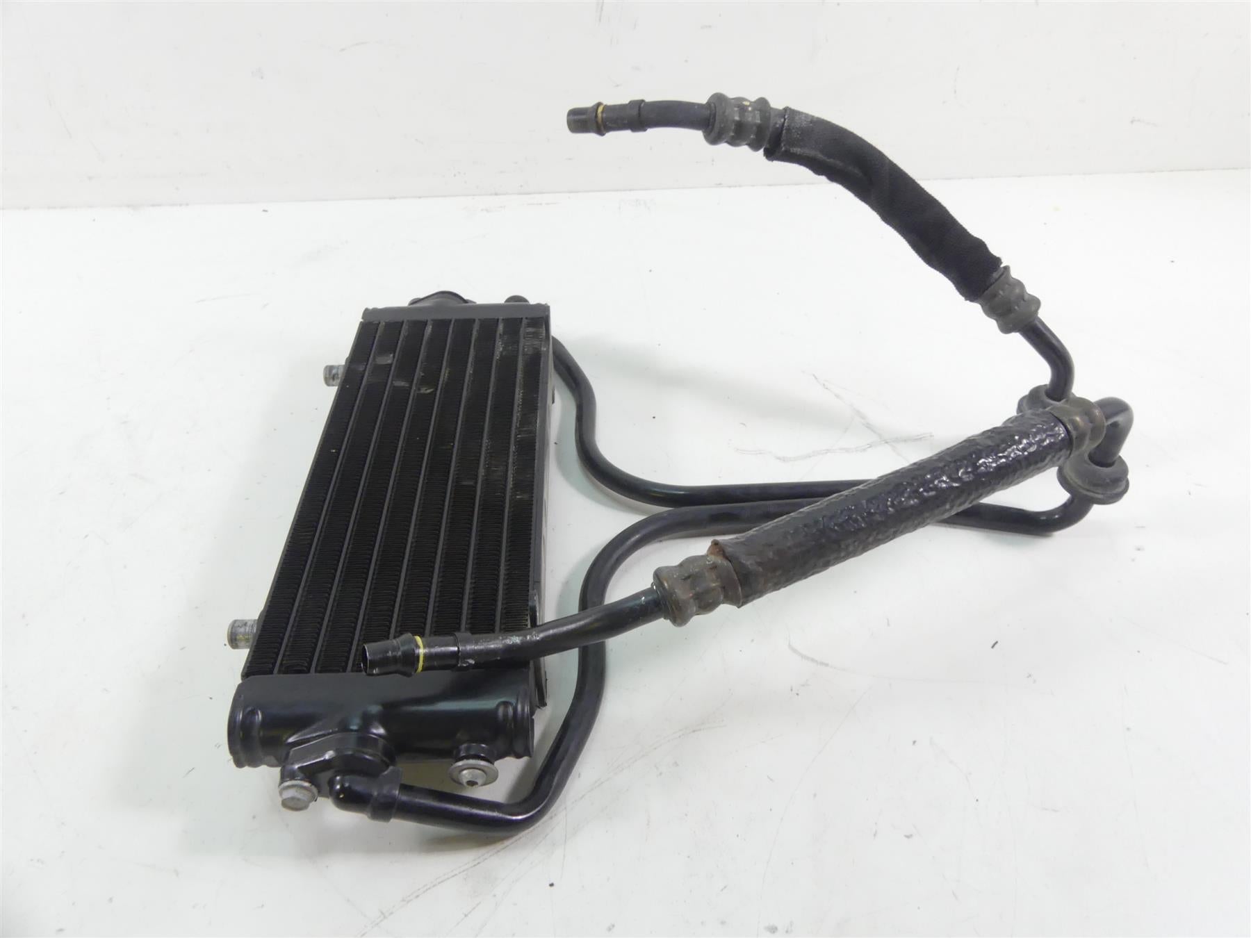 2013 Harley VRSCF Muscle V-Rod Oil Cooler Radiator + Lines - No Leaks 26723-04 {{ shop.shopifyCountryName }} - Mototech271