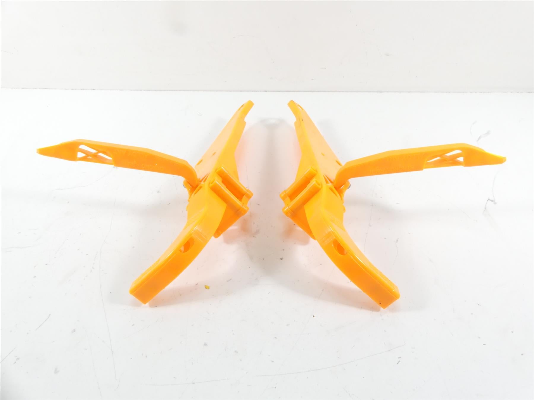 2005 Harley Touring CVO FLHTC SE Electra Glide Fairing Bracket Set 2330-0102 {{ shop.shopifyCountryName }} - Mototech271