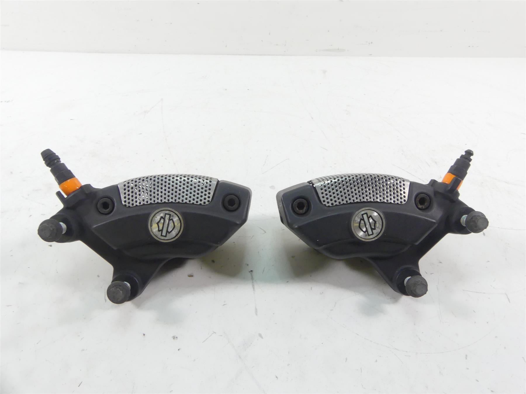 2011 Harley Touring FLTRX Road Glide Front Brake Caliper Set 43027-08 43023-08 | Mototech271