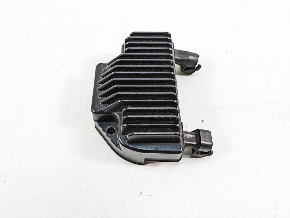 2012 Harley FLD Dyna Switchback Rectifier Voltage Regulator 74631-08A {{ shop.shopifyCountryName }} - Mototech271