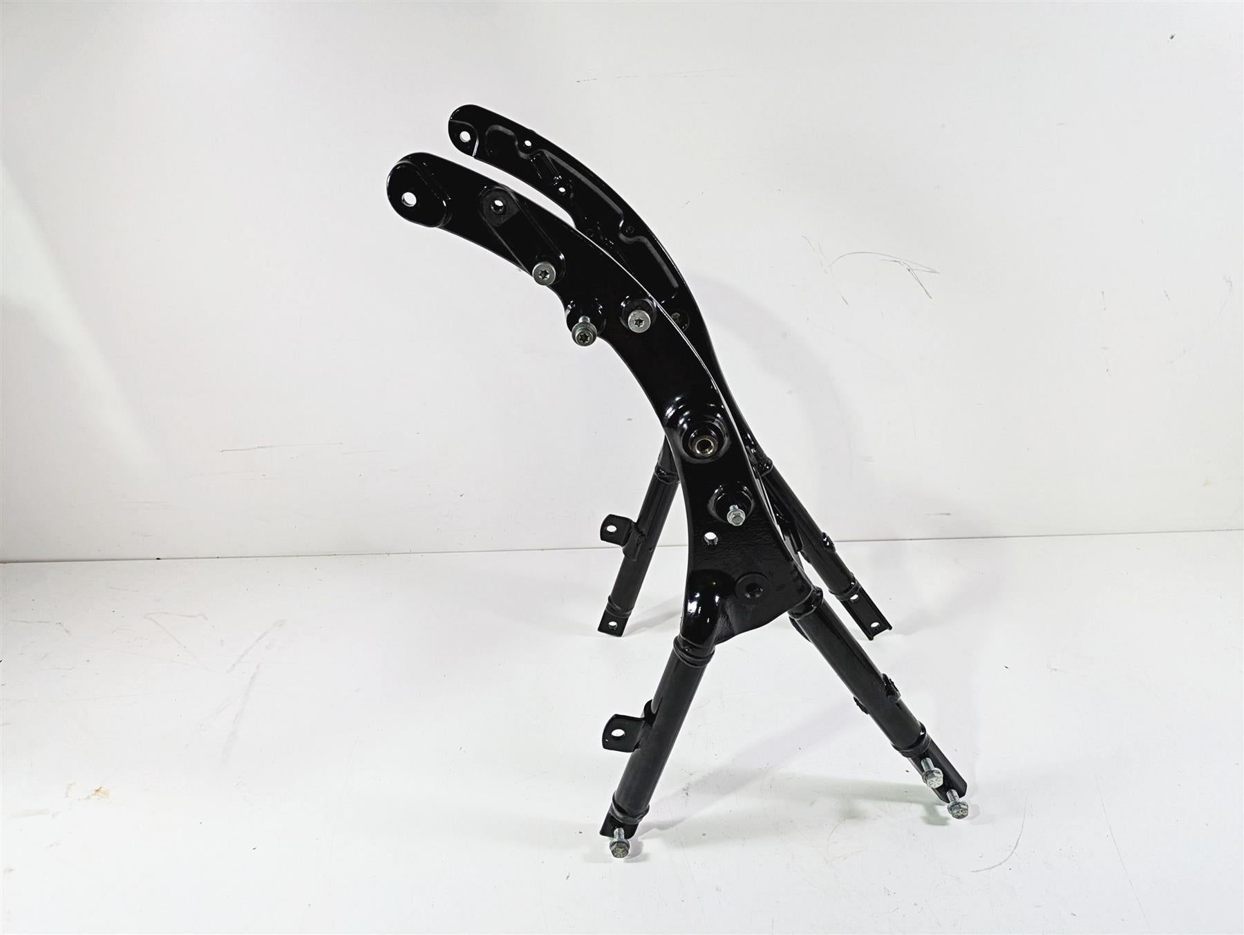 2017 Harley Touring FLHTKSE CVO E-Glide Rear Subframe Sub Frame 48079-09BHP {{ shop.shopifyCountryName }} - Mototech271