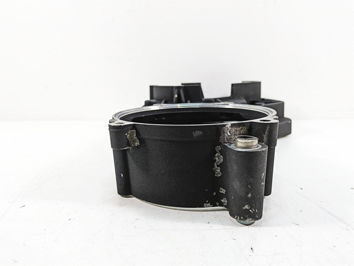 2005 Harley Touring FLHTCUI Electra Glide Inner Primary Drive Cover 60677-01C {{ shop.shopifyCountryName }} - Mototech271