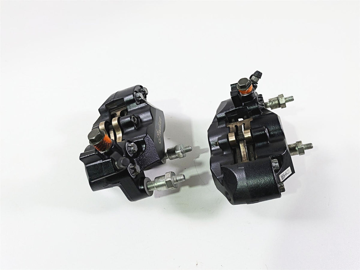 2016 Indian Chief Classic Front Brake Caliper Set 1912390 1912391 {{ shop.shopifyCountryName }} - Mototech271