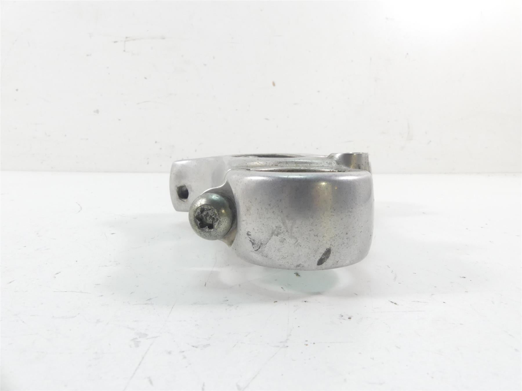 1998 Harley Dyna FXDL Low Rider Upper Triple Tree Steering Clamp -Read 45739-87 {{ shop.shopifyCountryName }} - Mototech271