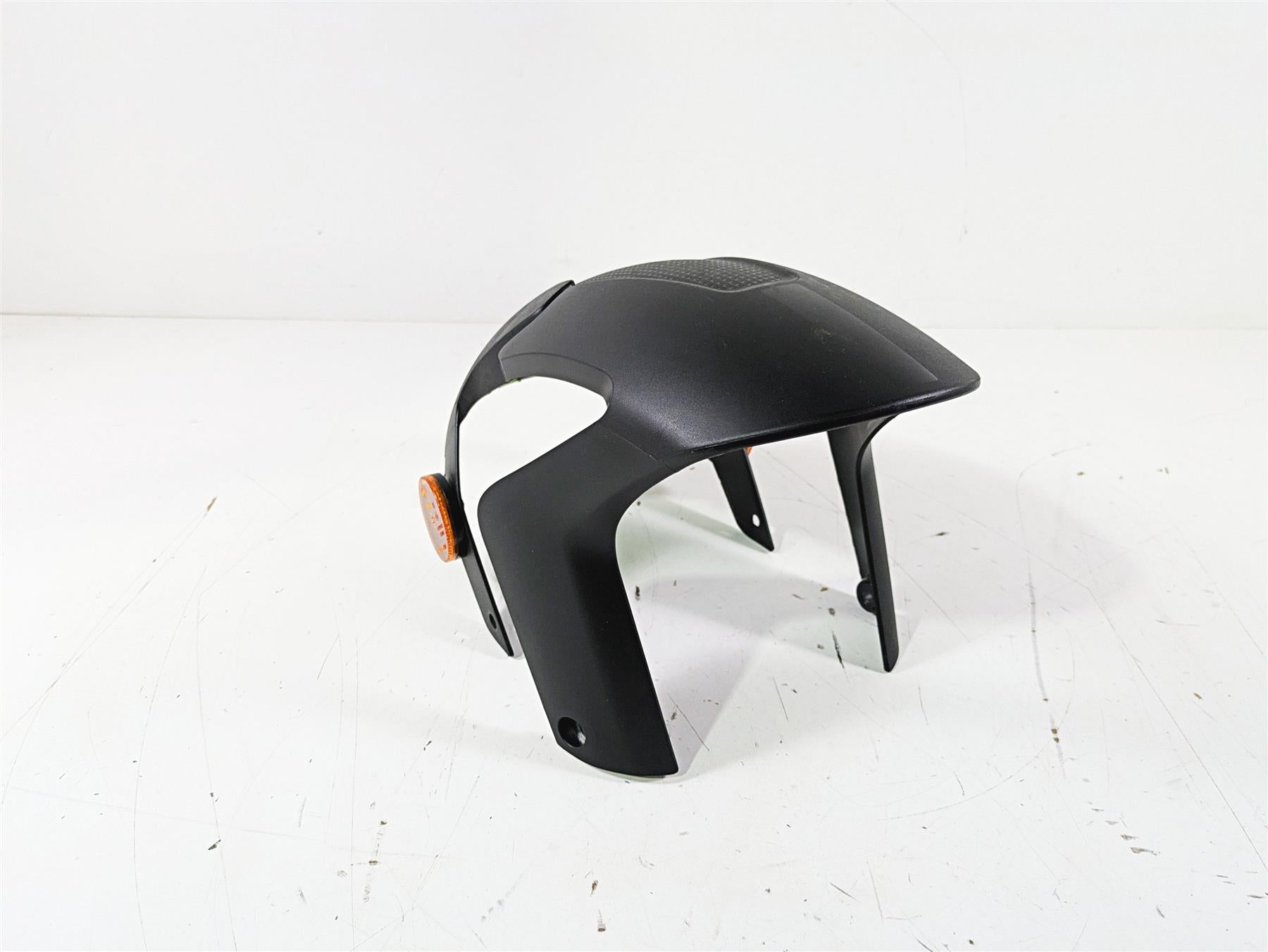 2021 Aprilia RS660 Front Fender Black Mud Guard Tire Hugger 2B006505 {{ shop.shopifyCountryName }} - Mototech271