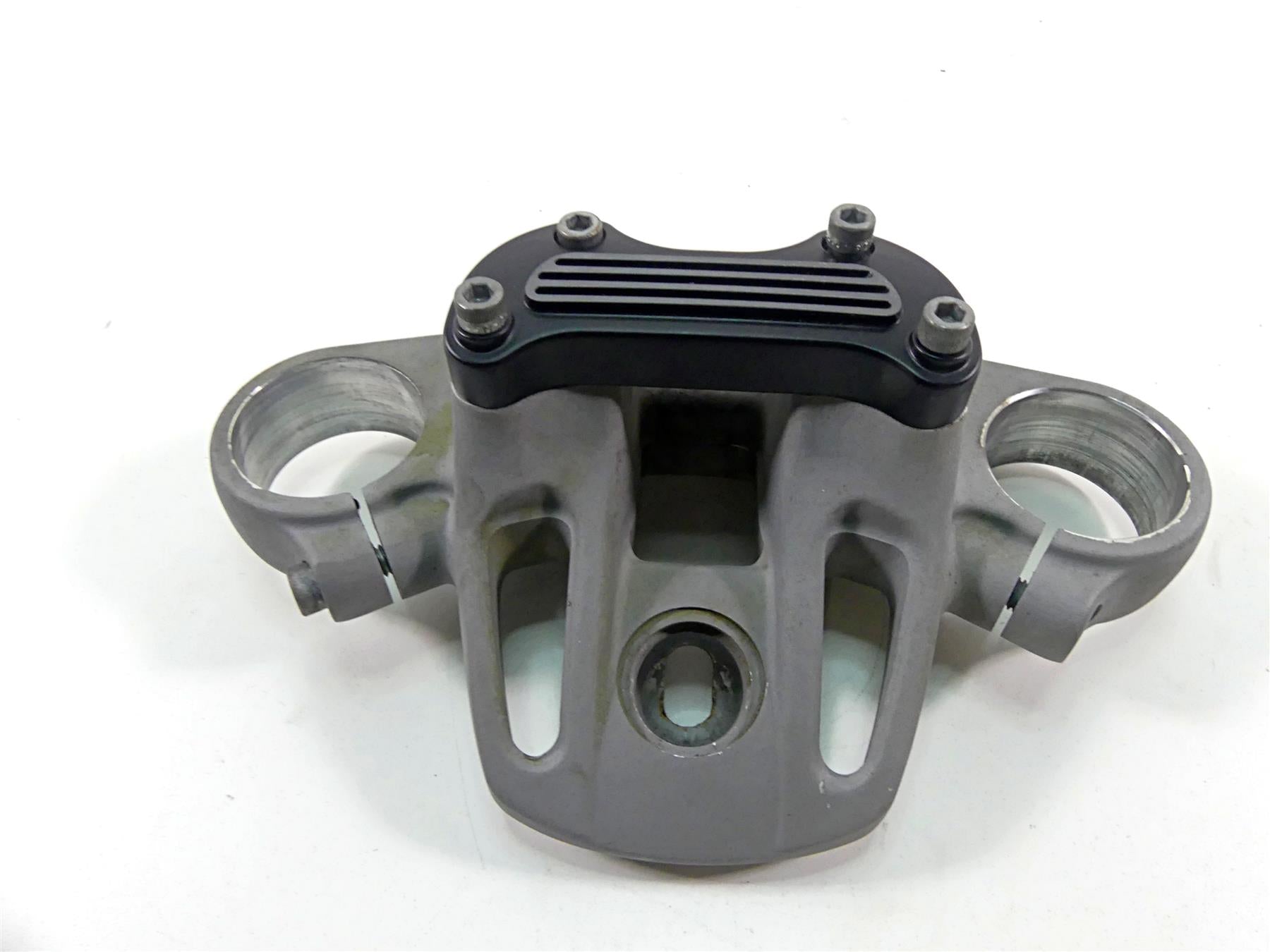 2009 Harley XR1200 Sportster Upper Triple Tree Steering Clamp 55mm 46028-08 {{ shop.shopifyCountryName }} - Mototech271