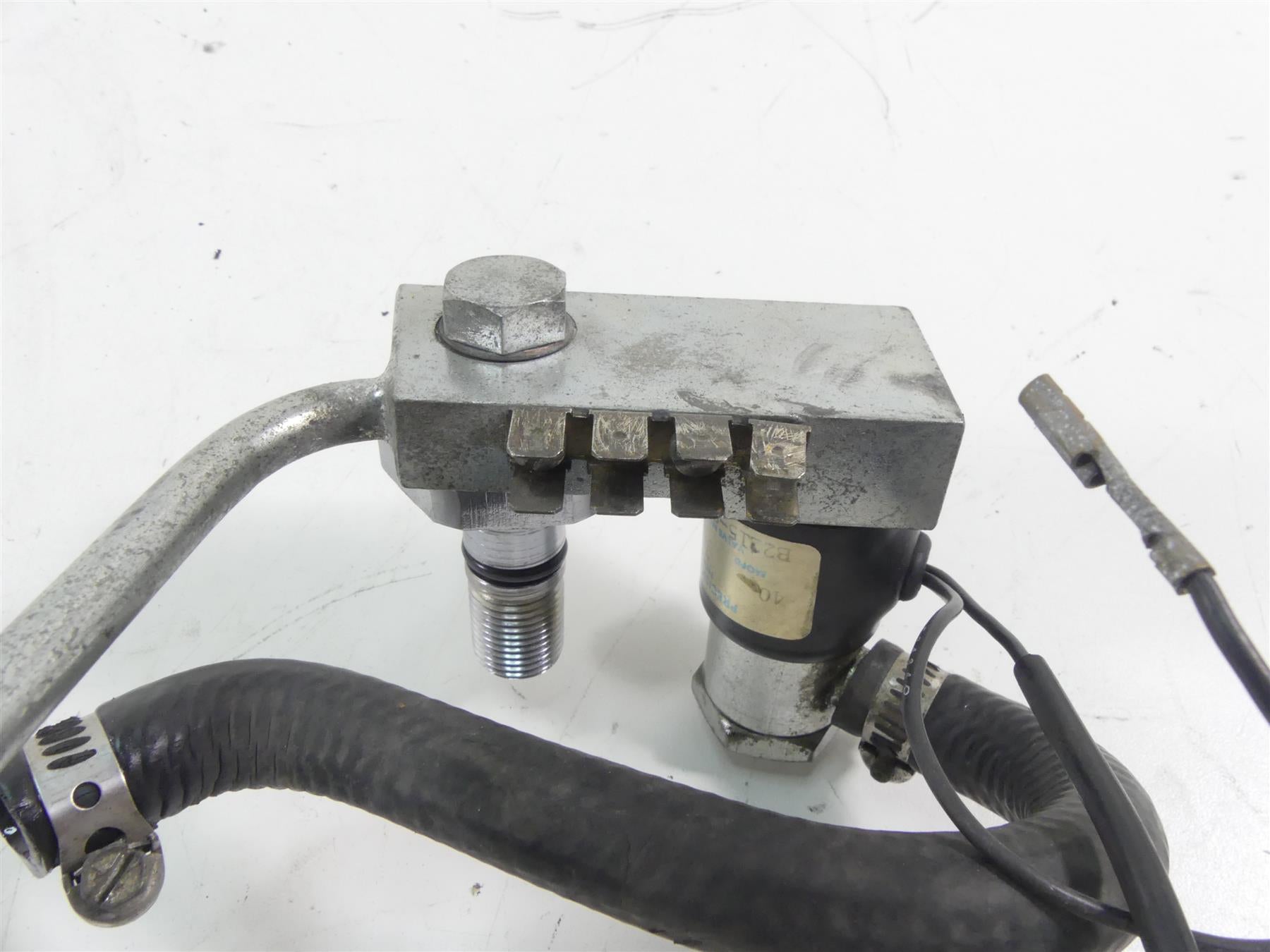 1989 Harley Touring FLTC Tour Glide Fork Air Control Valve Set 46452-85 {{ shop.shopifyCountryName }} - Mototech271