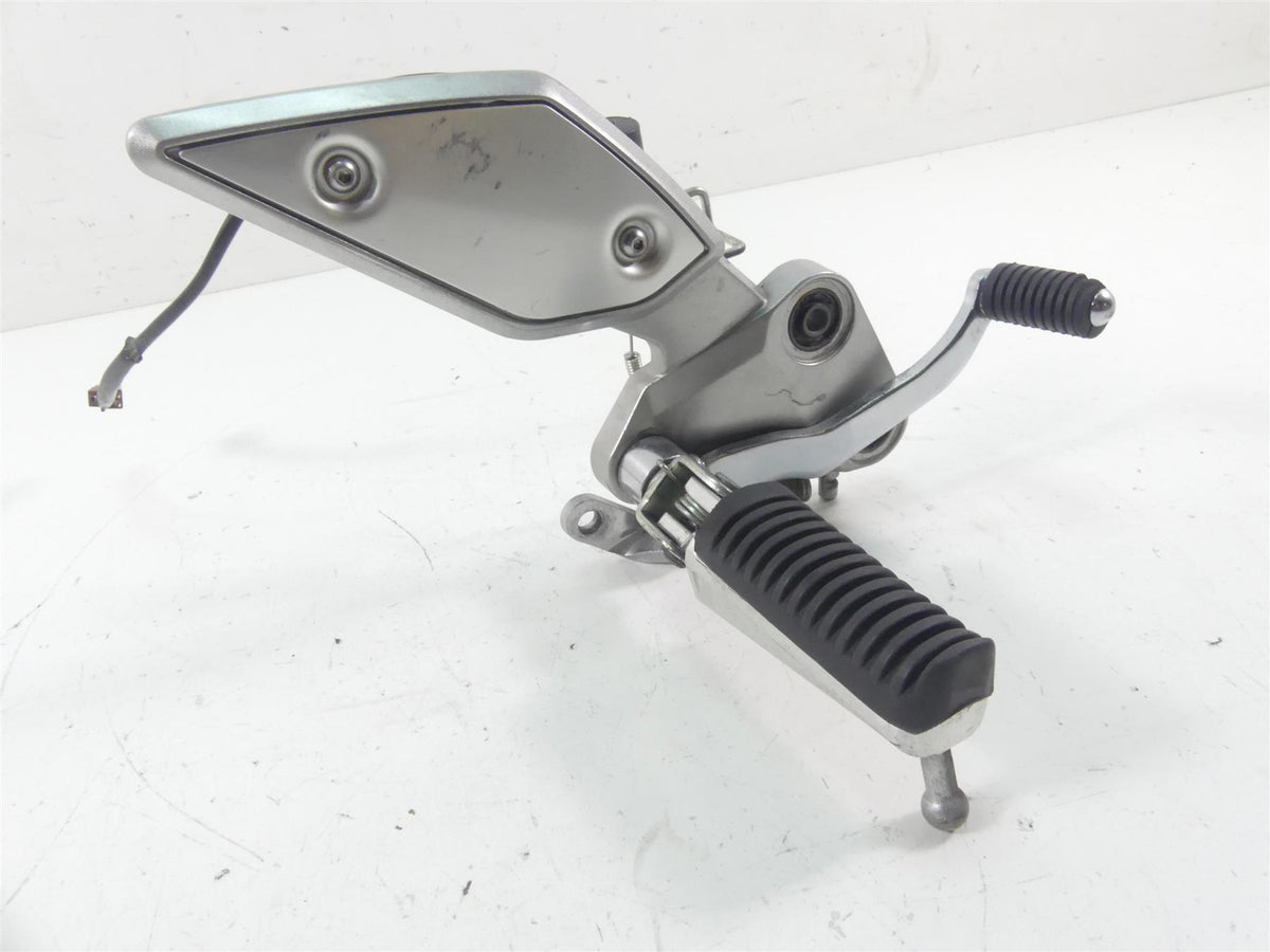 2008 Yamaha FZ1 Fazer Right Rider Footpeg Brake Pedal -Read 2D1-27443-00-00 {{ shop.shopifyCountryName }} - Mototech271