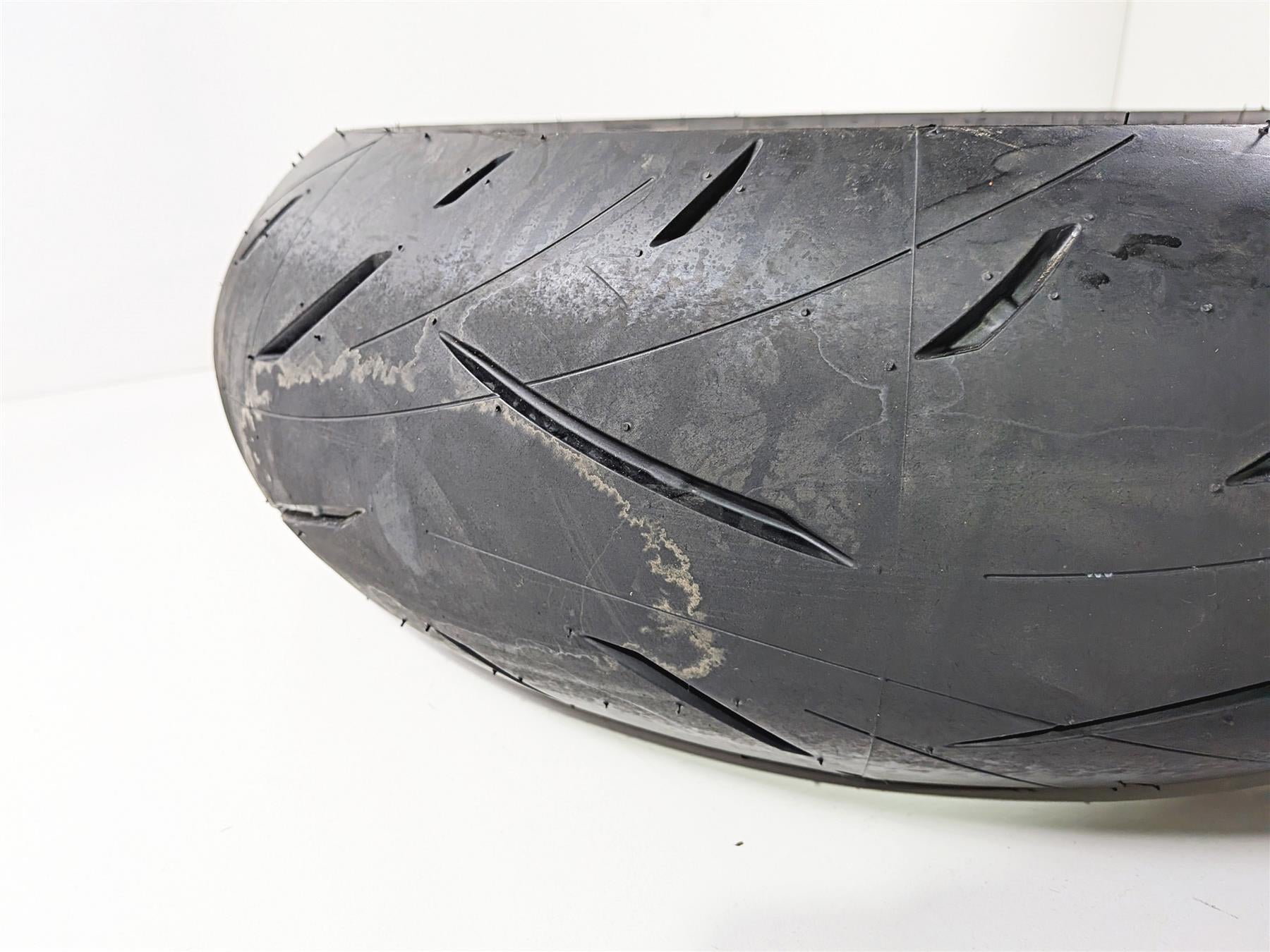 Used Motorcycle Rear Tire Dunlop Sportmax Roadsport 2 200/55-R17 78W DOT5124 636541-Mototech271