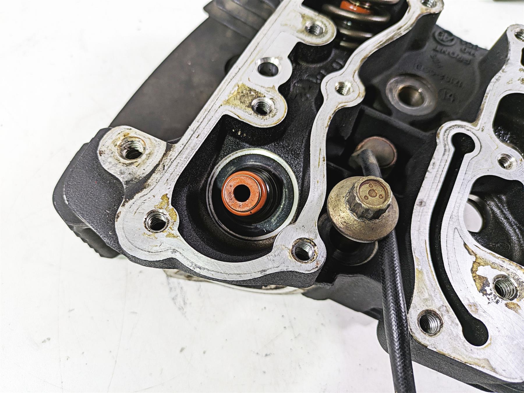 2015 Harley Touring FLHXS Street Glide Front Cylinder Head - Read 17728-08 {{ shop.shopifyCountryName }} - Mototech271