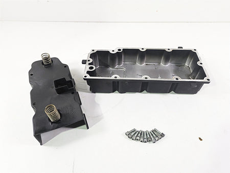 2005 Harley Touring FLHRI Road King Transmission Bottom Cover Oil Pan 62711-99 {{ shop.shopifyCountryName }} - Mototech271