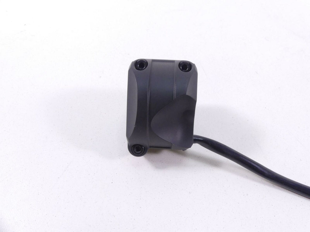 2013 Ducati Hyperstrada 821 Right Hand Start Kill Control Switch 65010121E {{ shop.shopifyCountryName }} - Mototech271