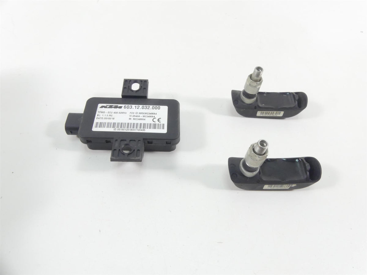 2019 KTM 1290R Super Adventure Tire Pressure Module & Sensor Set 60312032000 {{ shop.shopifyCountryName }} - Mototech271