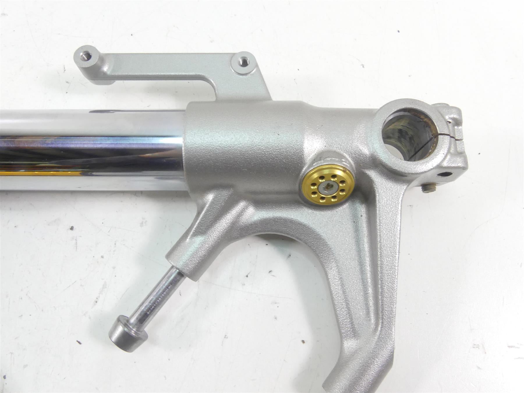 2017 Triumph Thruxton 1200 R Straight Showa Front Fork Legs T2041607 T2041608 {{ shop.shopifyCountryName }} - Mototech271