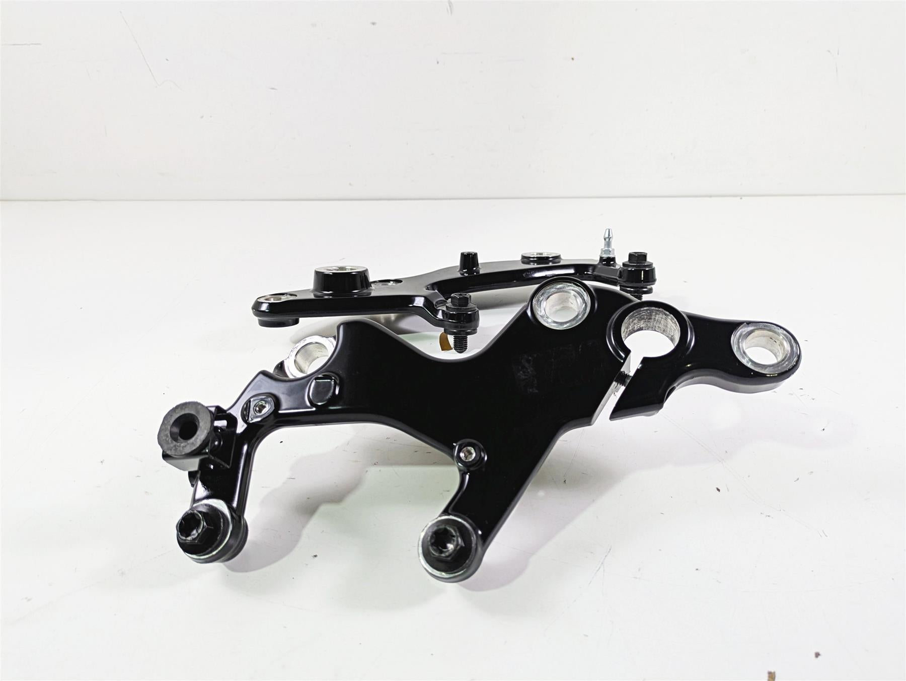 2024 Harley Sportster RH975 S Left Right Frame Mount Brackets 47200746 47200747 {{ shop.shopifyCountryName }} - Mototech271