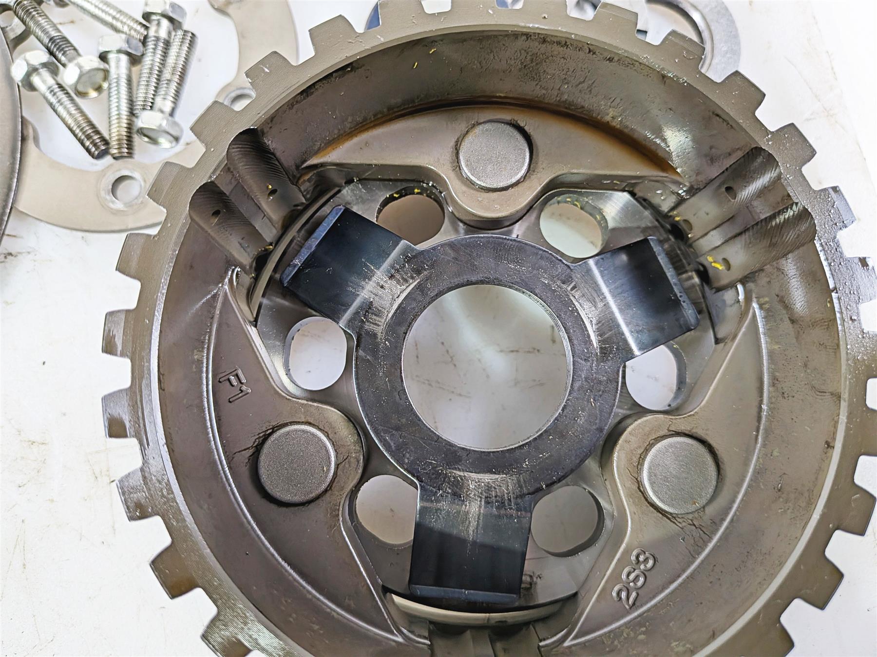 2009 Yamaha VMX17 V-Max 1700 Clutch Pressure Plate Disc Set 2S3-16150-00-Mototech271