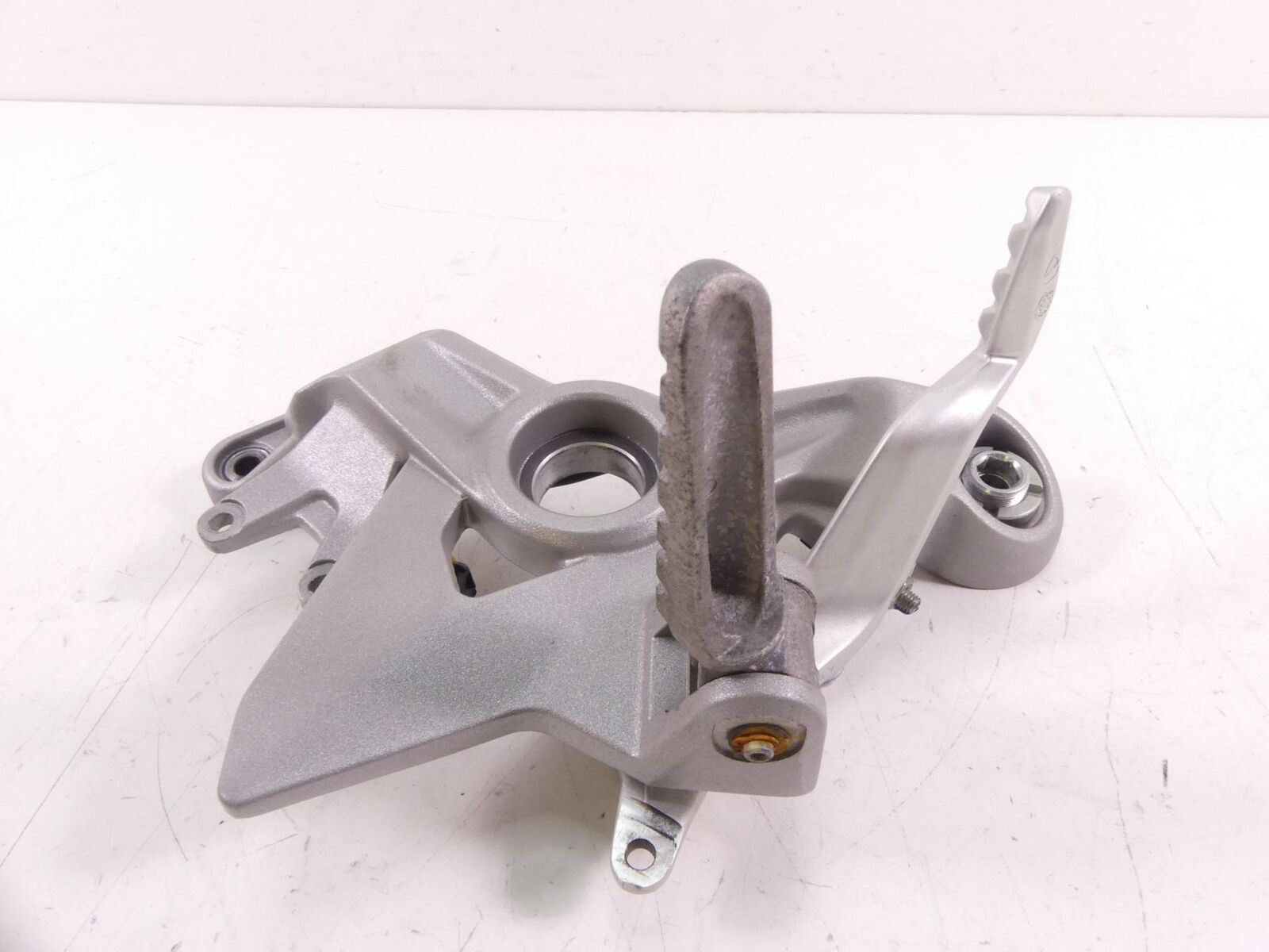 2019 Ducati Supersport 939 S Right Rider Driver Footpeg & Brake Pedal 82432971B {{ shop.shopifyCountryName }} - Mototech271