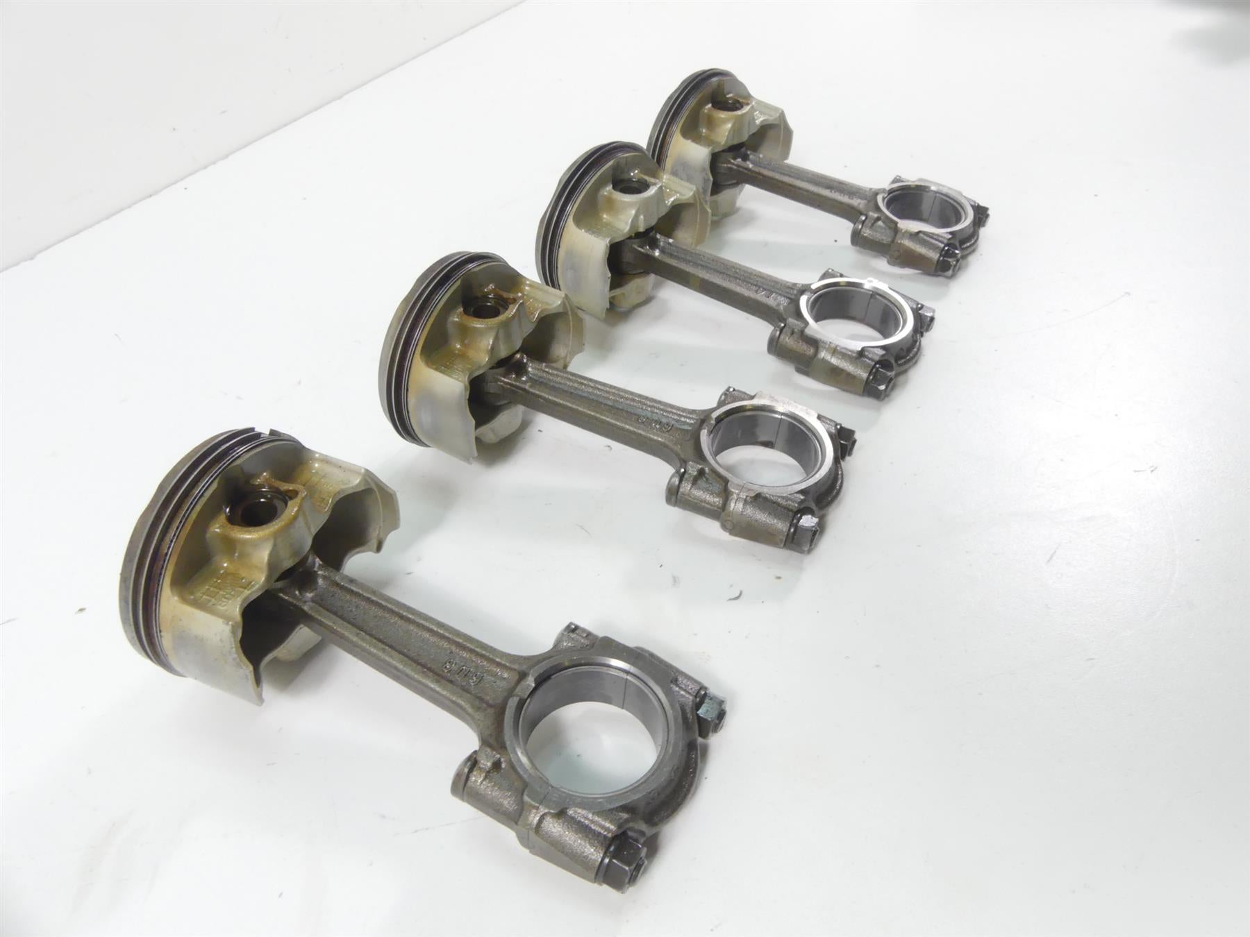 2015 Yamaha Waverunner Cruiser VX1100 Piston & Connecting Rods Set 6D3-11631-01 {{ shop.shopifyCountryName }} - Mototech271