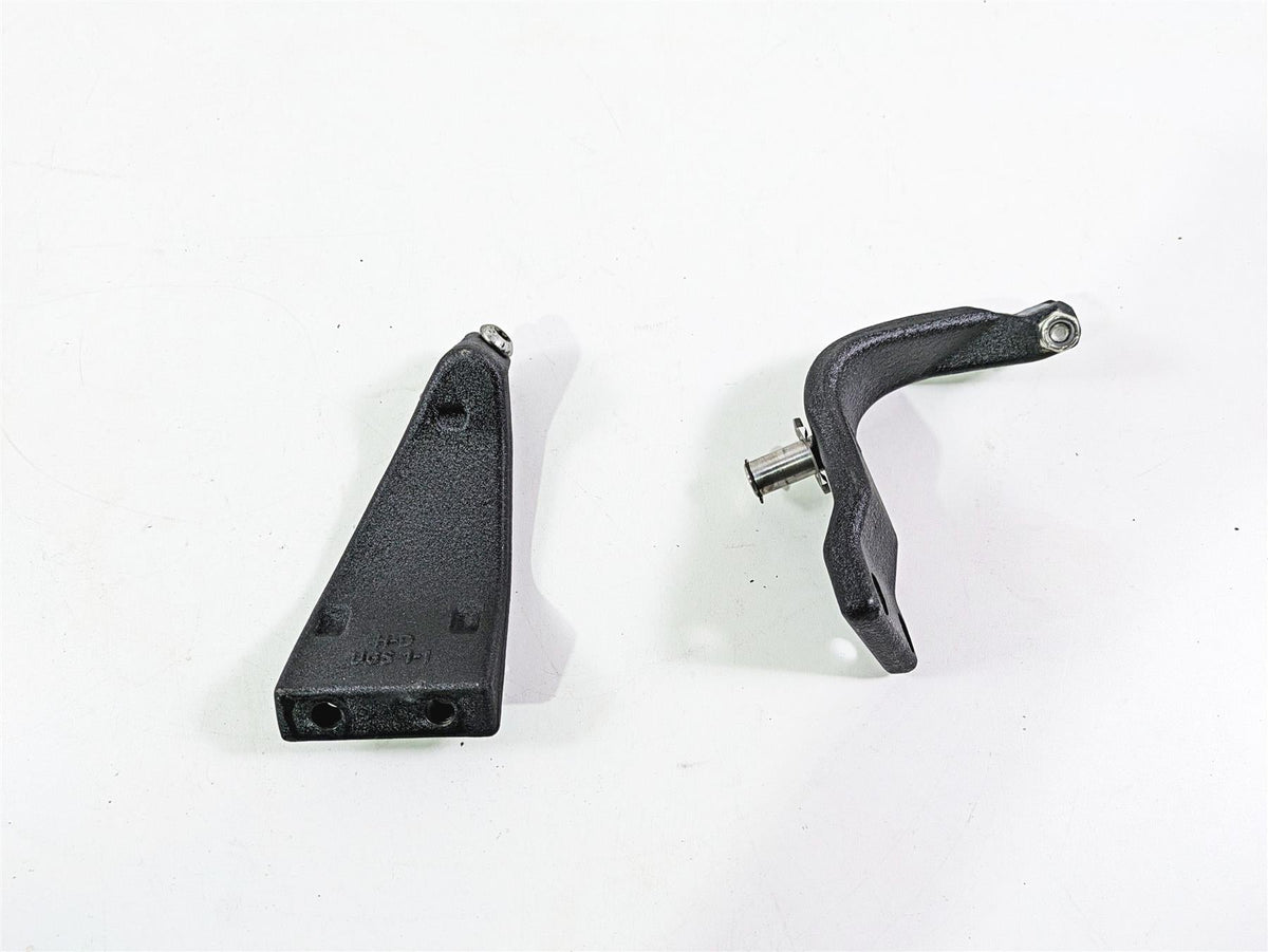 2017 Harley Dyna FXDB Street Bob Front Mid Control Foot Peg Mount Set 50667-07 {{ shop.shopifyCountryName }} - Mototech271