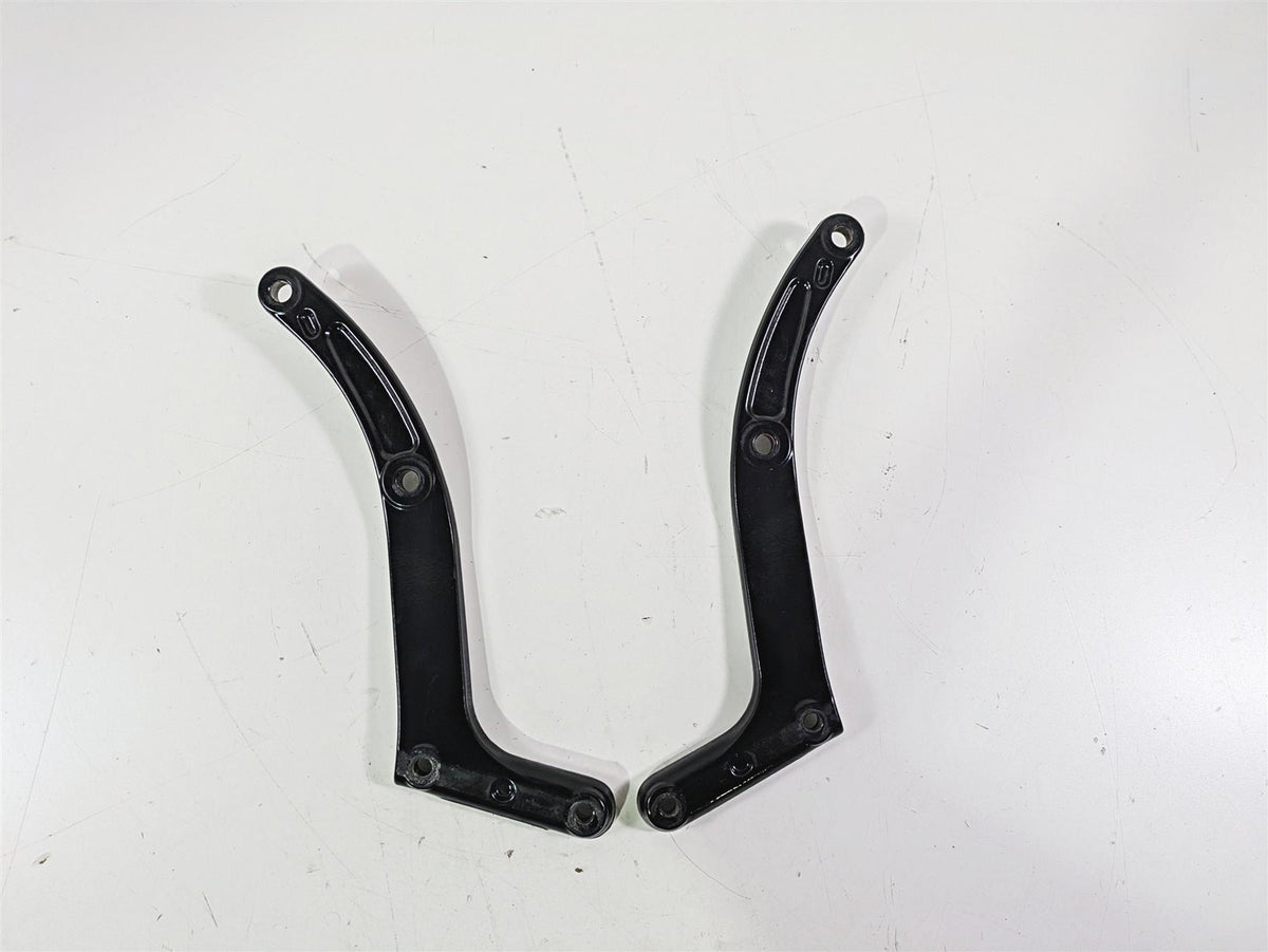2008 Harley FLSTSB Cross Bones Rear Fender Struts Braces Mount 47813-08 47809-08 {{ shop.shopifyCountryName }} - Mototech271