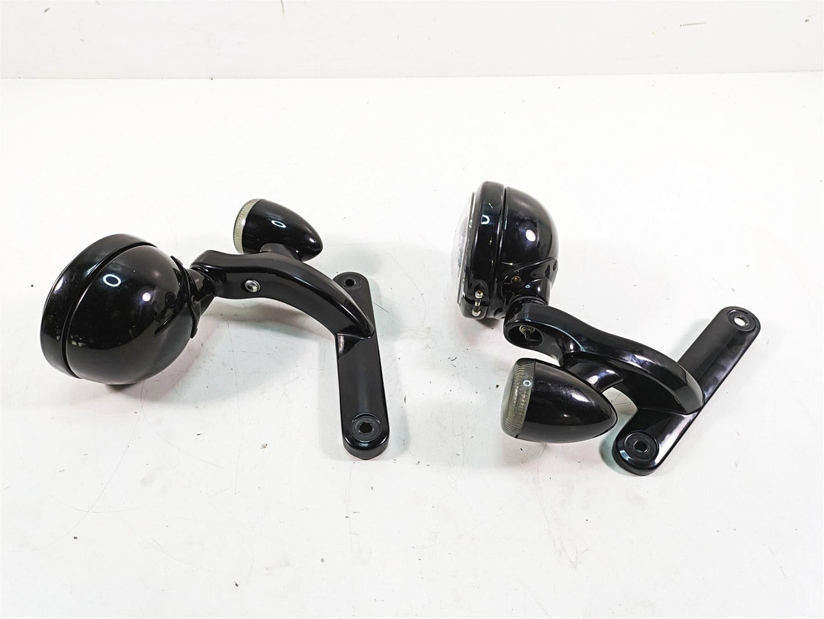 2018 Harley Touring FLHXSE CVO Street Glide Front Blinker & Spot Lights 68000021 {{ shop.shopifyCountryName }} - Mototech271