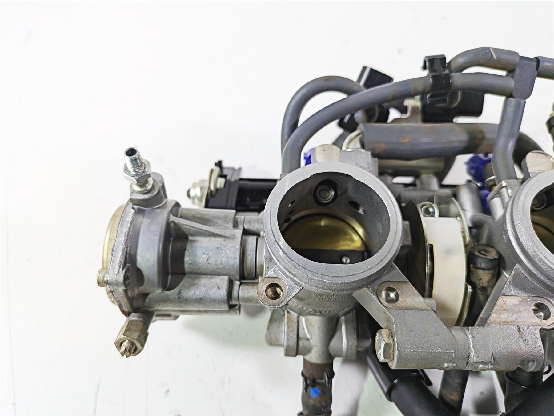 2022 Yamaha YXZ1000 R Mikuni Throttle Body Bodies B5H-13750-02-00 {{ shop.shopifyCountryName }} - Mototech271