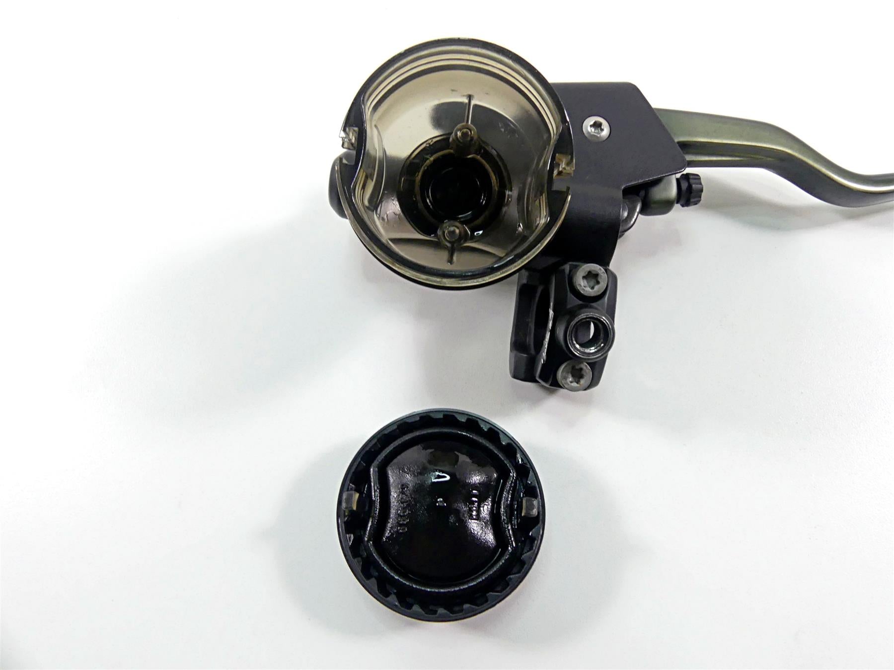 2013 BMW F800GS STD K72 Front Brake Master Cylinder 32728530045 {{ shop.shopifyCountryName }} - Mototech271