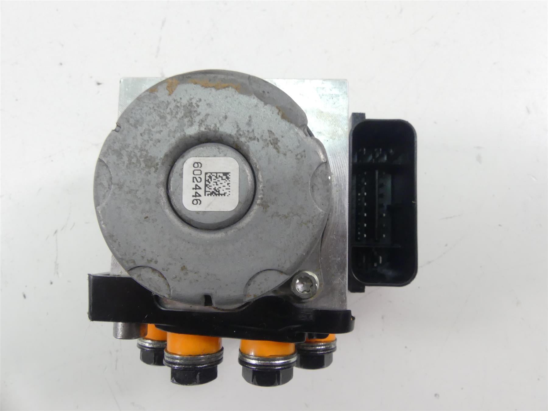 2017 Triumph Thruxton 1200 R Abs Brake Pump Module Unit T2021931 {{ shop.shopifyCountryName }} - Mototech271