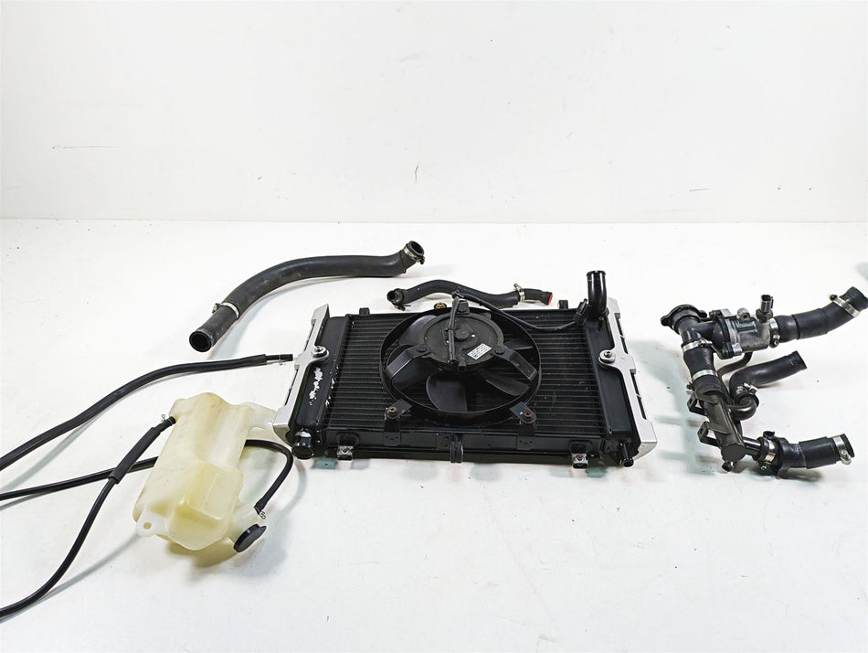 2002 Yamaha FZ1 FZS1000 Fazer Radiator Fan Reservoir Hoses Set 5LV-12461-00-00 {{ shop.shopifyCountryName }} - Mototech271