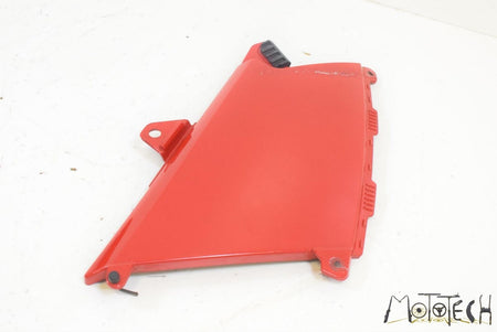 2010 BMW R1200 GS R1200GS K25 Tank Right Side Cover Fairing Cowl 46637727854 {{ shop.shopifyCountryName }} - Mototech271