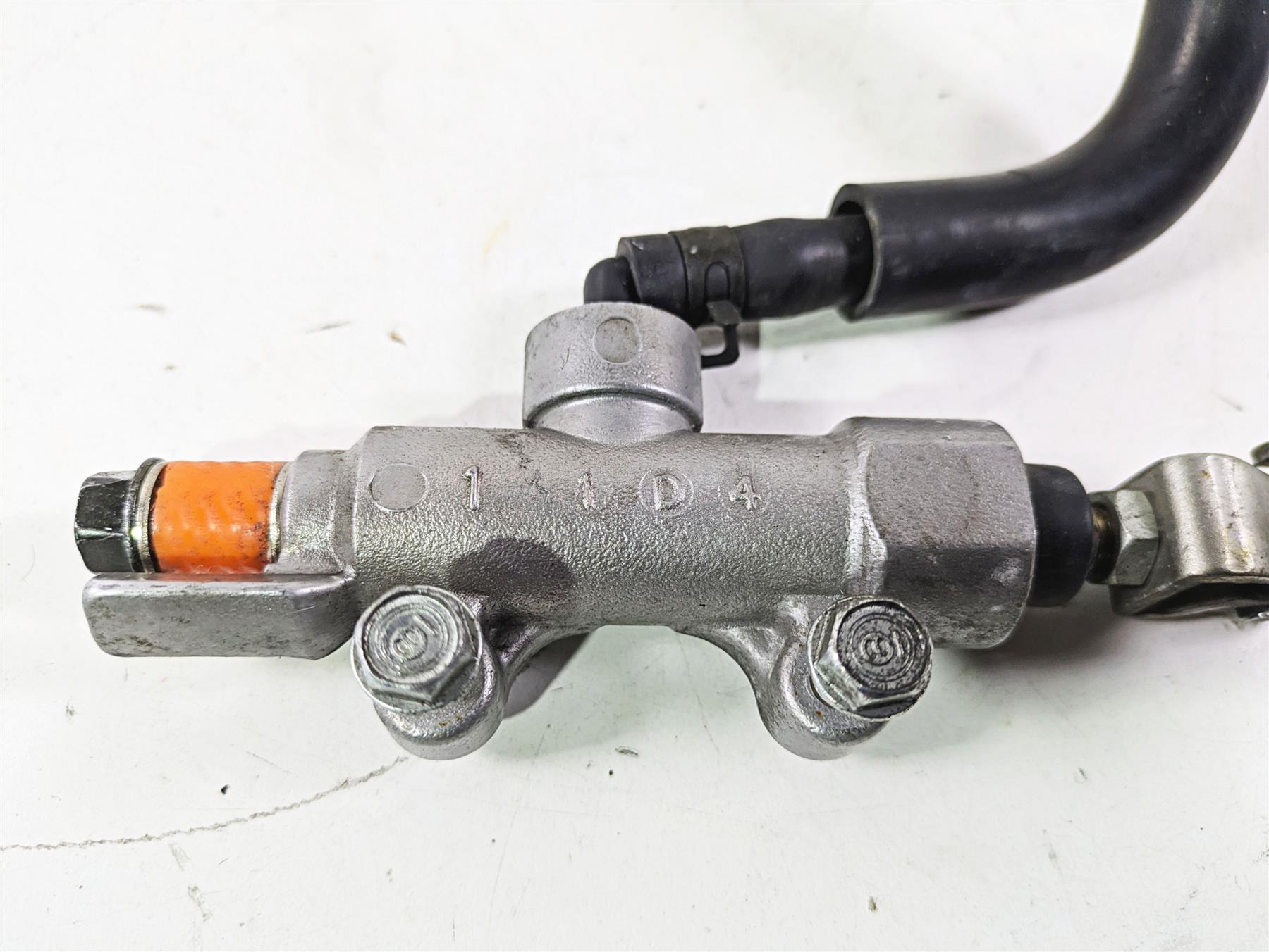 2002 Honda V-Twin VTX1800 C Rear Brake Master Cylinder 11/16 43510-MCH-016 {{ shop.shopifyCountryName }} - Mototech271
