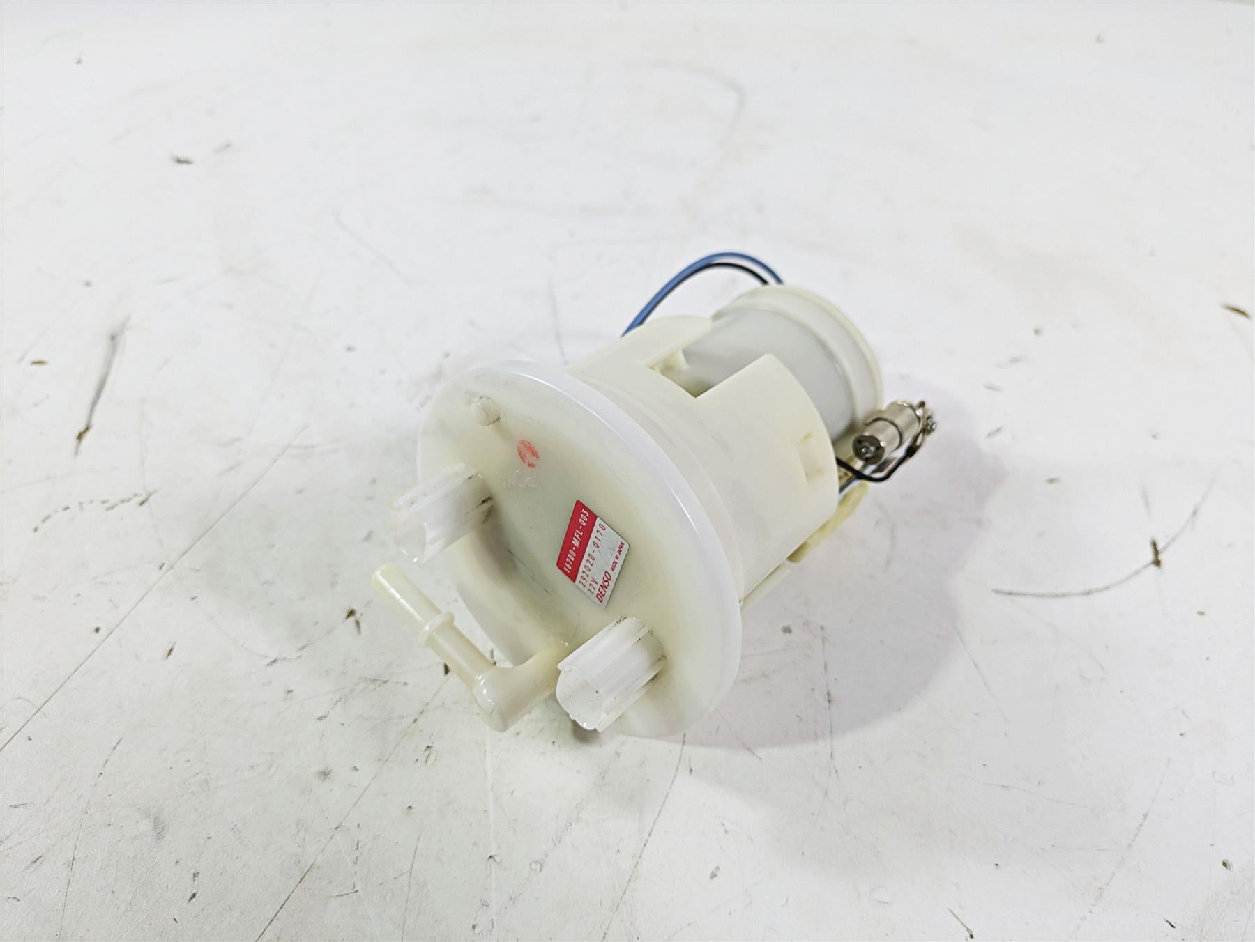 2008 Honda CBR1000RR SC59 Denso Fuel Gas Petrol Pump - Tested 16700-MFL-003 {{ shop.shopifyCountryName }} - Mototech271