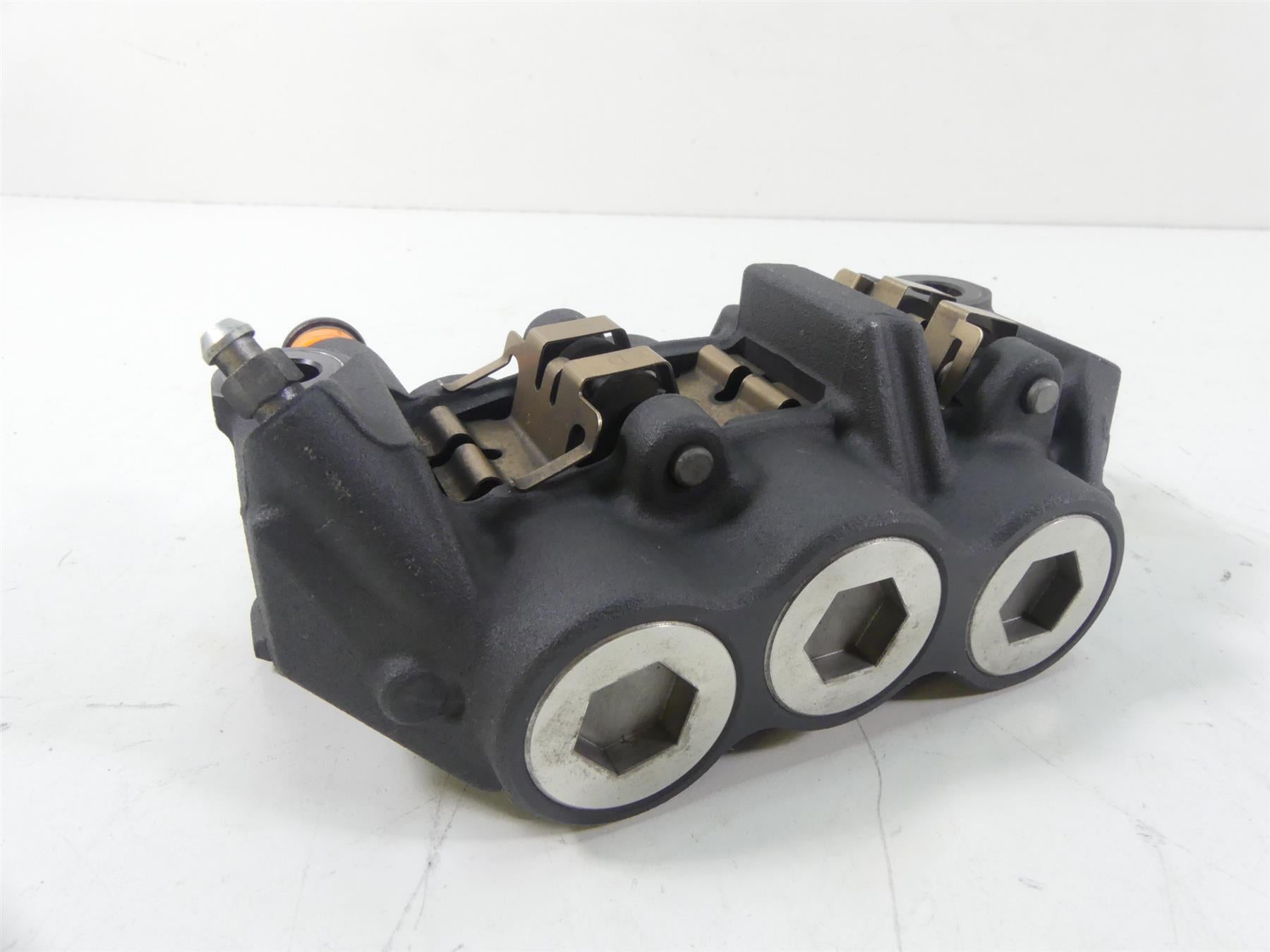 2013 Yamaha VMX17 V-Max 1700 Front Brake Caliper Set 4C8-2580T-10-00 {{ shop.shopifyCountryName }} - Mototech271