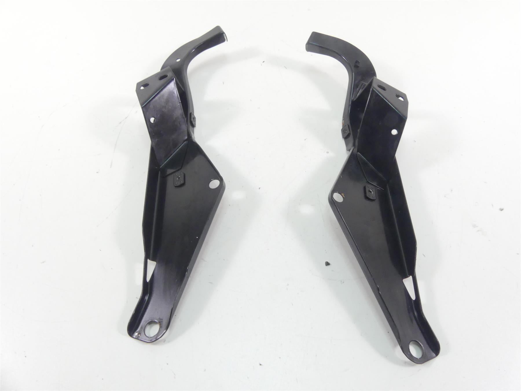 1999 Harley Touring FLHTCUI Electra Glide Front Fairing Mount Brackets 58478-96B {{ shop.shopifyCountryName }} - Mototech271