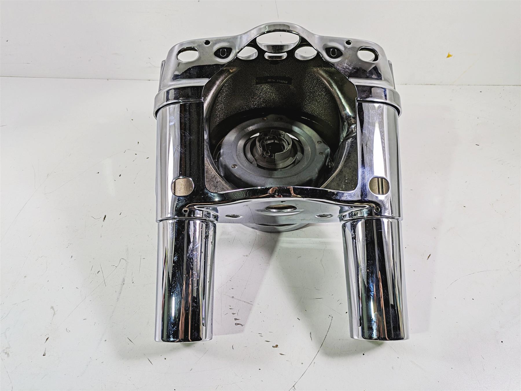 2012 Harley FLD Dyna Switchback Headlight Chrome Nacelle Set 61400078 57200024 {{ shop.shopifyCountryName }} - Mototech271