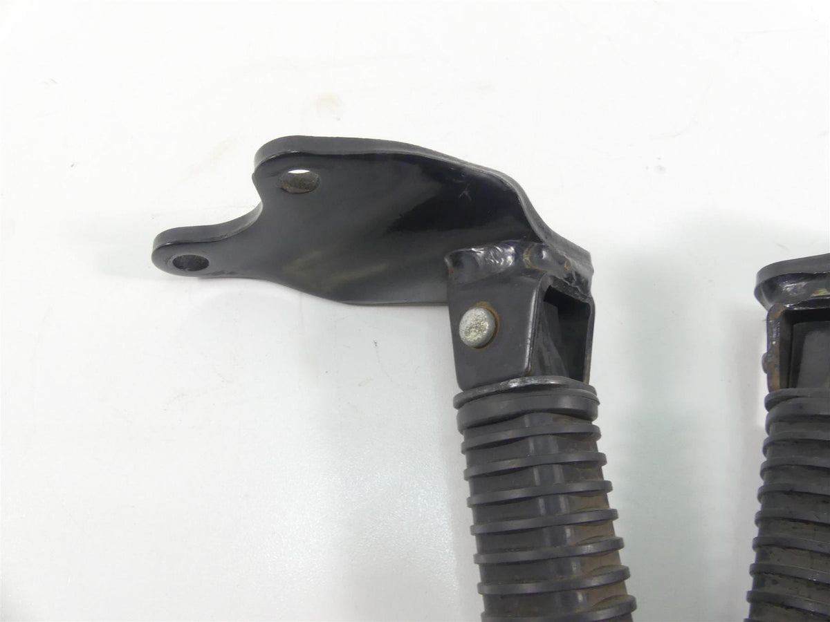 2016 Honda VT1300 CRG Stateline Rear Passenger Footpeg Set 50680-MFY-A00 {{ shop.shopifyCountryName }} - Mototech271