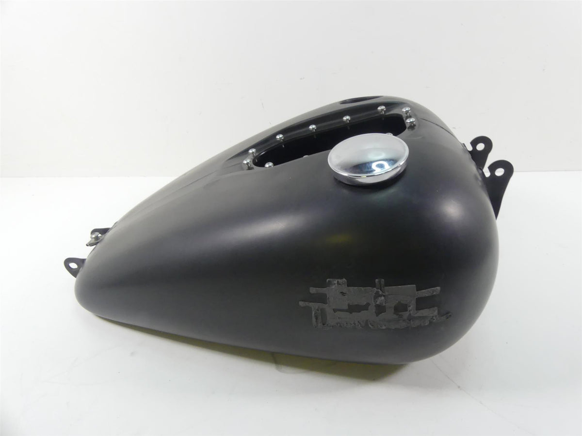 2017 Harley Dyna FXDB Street Bob Fuel Gas Petrol Tank -Read 61000707 {{ shop.shopifyCountryName }} - Mototech271