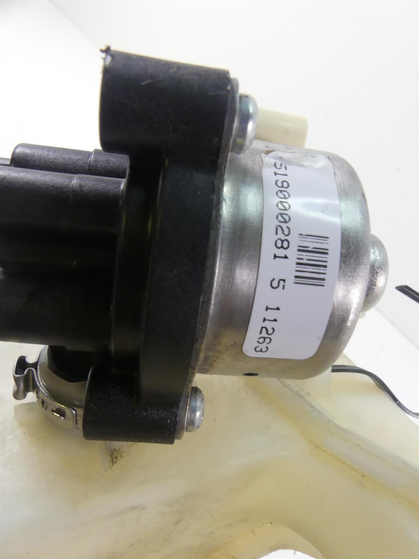 2012 Ski-Doo Summit X 800R Etec Plastic Oil Tank Reservoir + Pump 519000278 {{ shop.shopifyCountryName }} - Mototech271