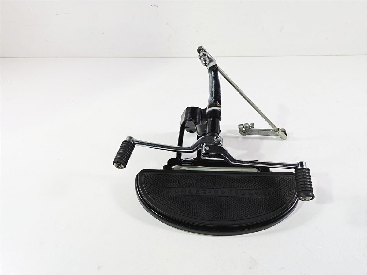 2009 Harley FLSTSB Cross Bones Left Floorboard & Shifter Set - BENT 33630-07A {{ shop.shopifyCountryName }} - Mototech271