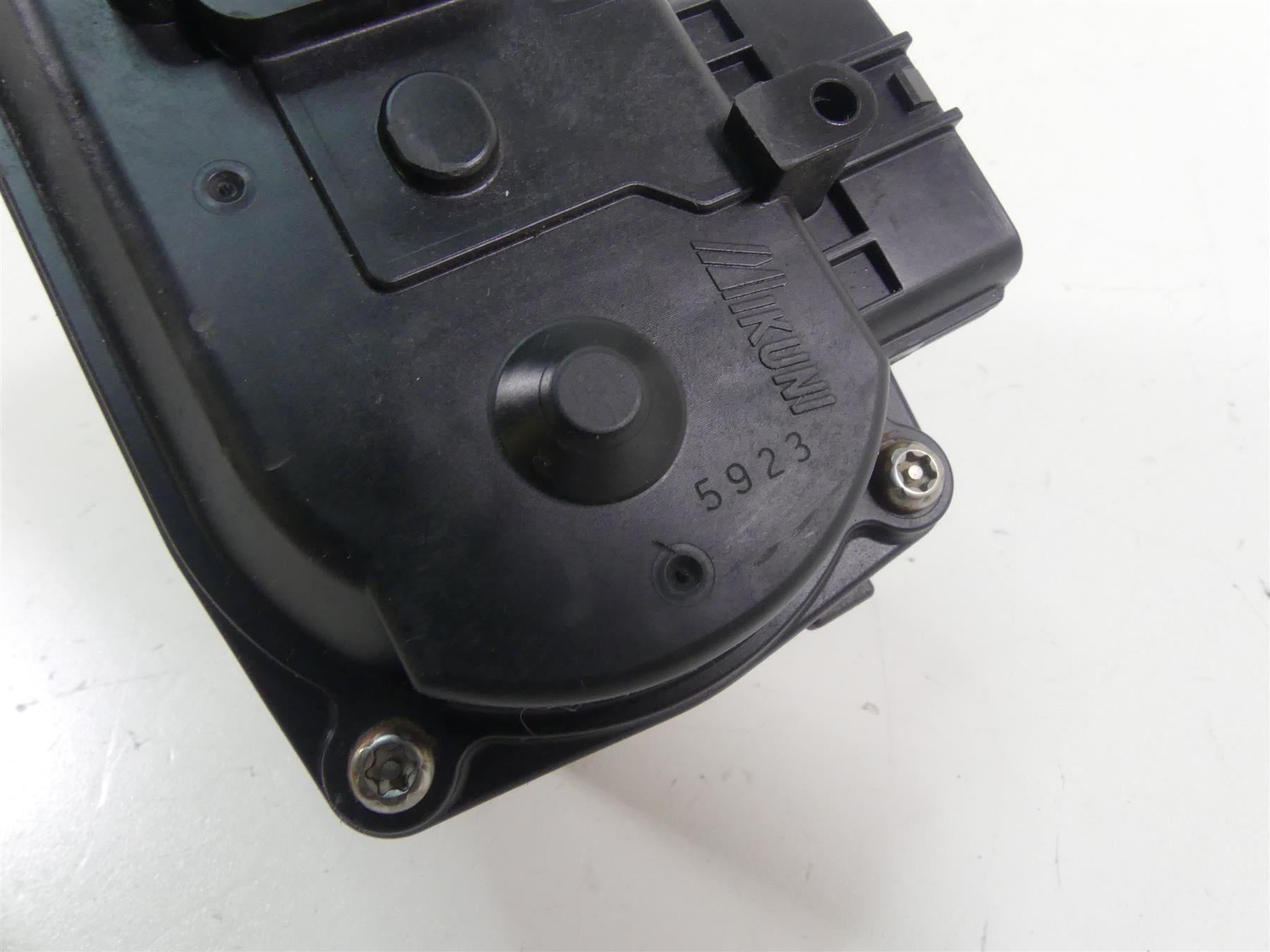 2016 Yamaha Waverunner VX 1050 Deluxe Mikuni Throttle Body 6EY-13750-00-00 {{ shop.shopifyCountryName }} - Mototech271