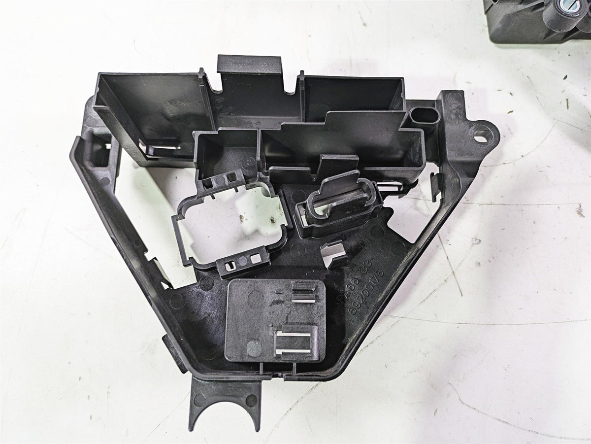 2015 Harley Touring FLHTKL E -Glide Low Battery & Electrical Holders 66000010A {{ shop.shopifyCountryName }} - Mototech271