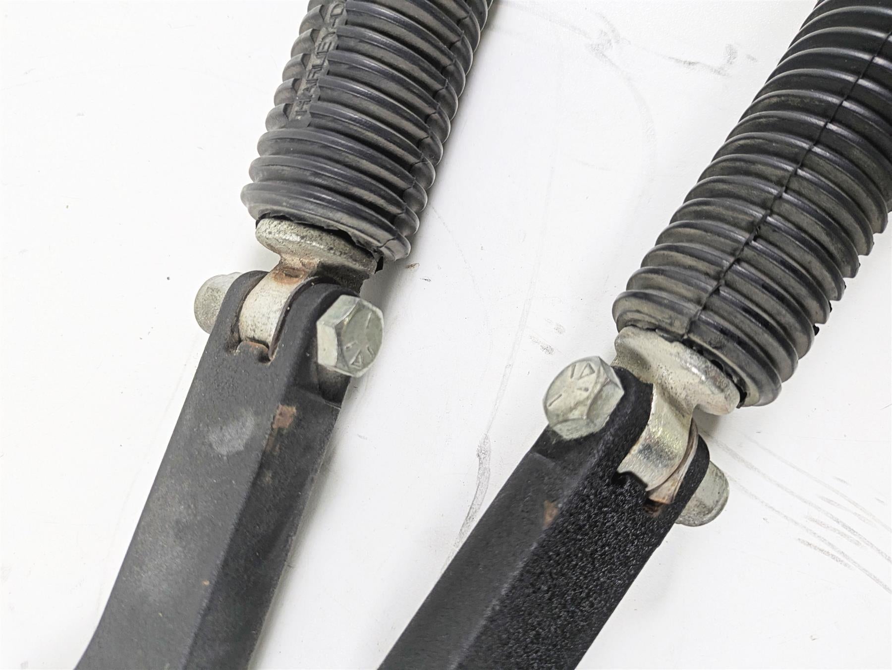 2010 Harley Dyna FXDB Street Bob Rear Passenger Footpeg Set 49224-06A 49230-06 {{ shop.shopifyCountryName }} - Mototech271