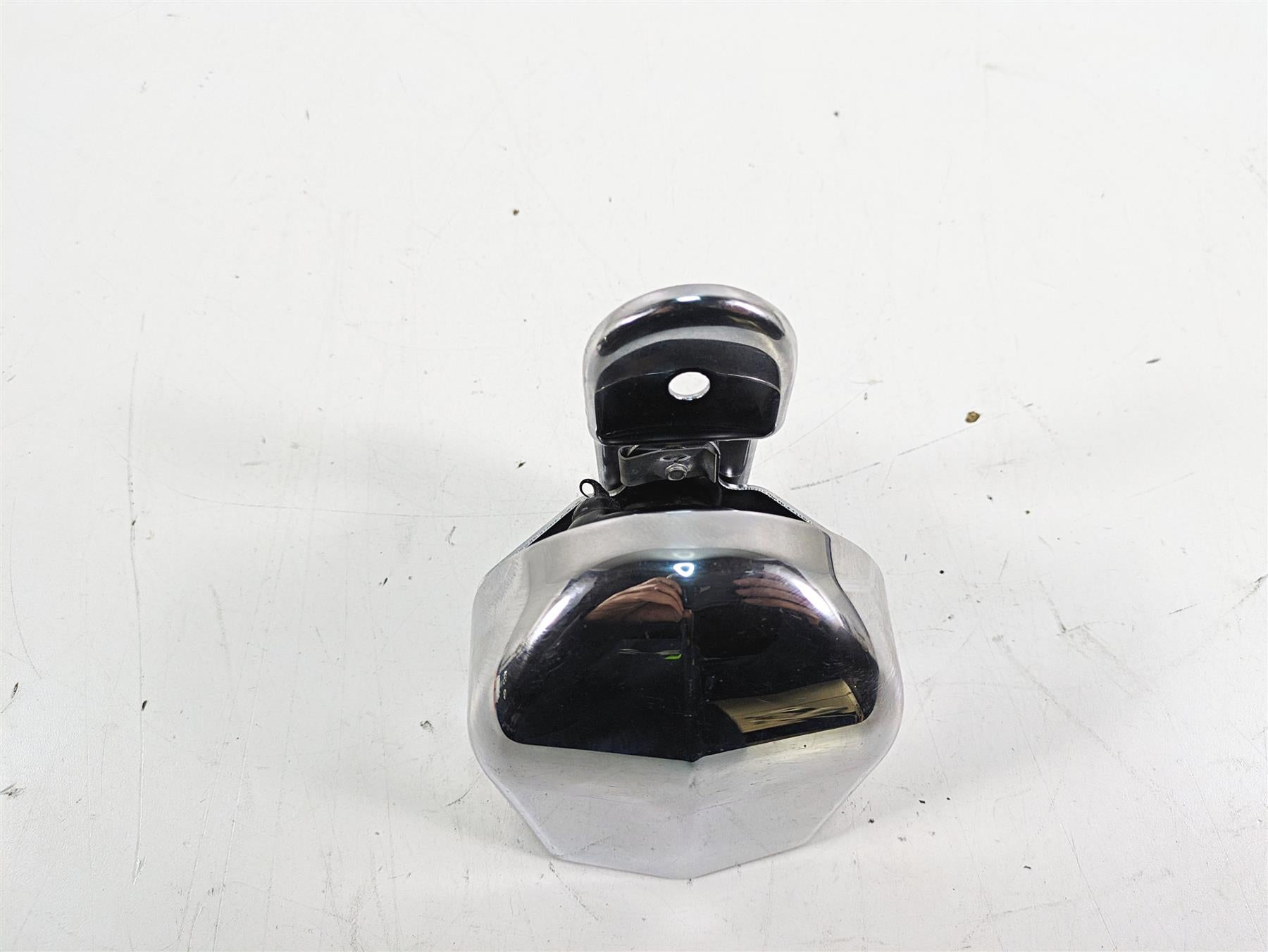 2014 Harley Touring FLHTK Electra Glide Horn + Cover 61300478A {{ shop.shopifyCountryName }} - Mototech271